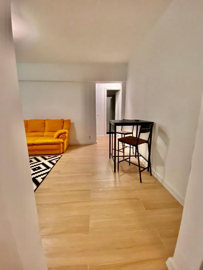 شقة Apartament Dorobanti بوخارست المظهر الخارجي الصورة